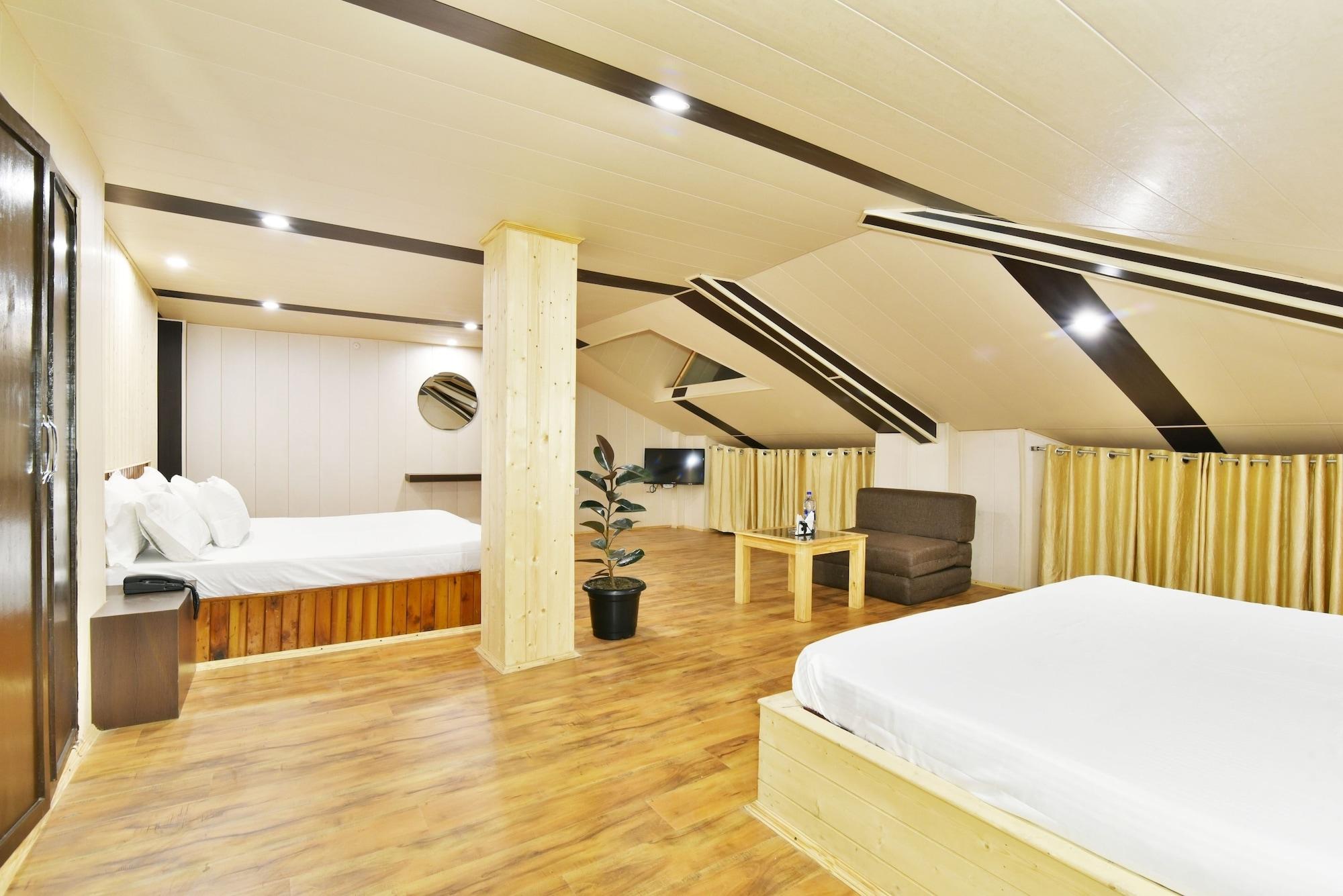 Hotel Devlok Manāli Esterno foto