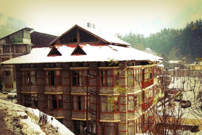 Hotel Devlok Manāli Esterno foto