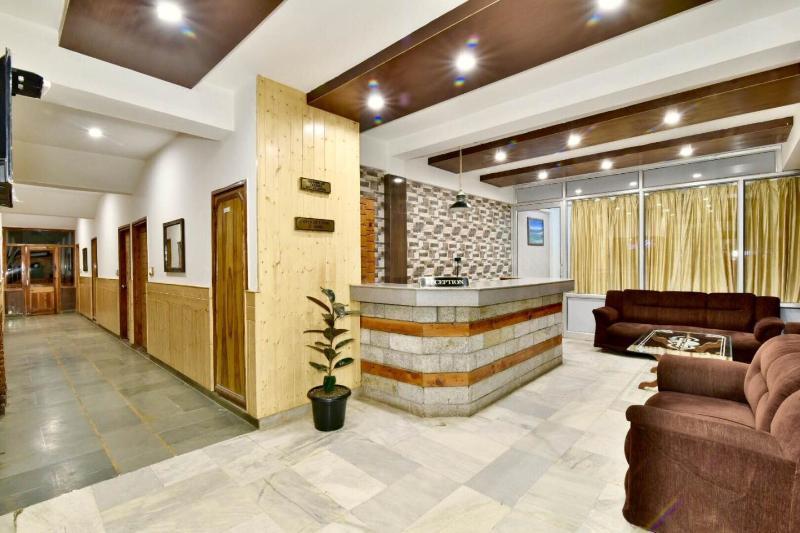 Hotel Devlok Manāli Esterno foto